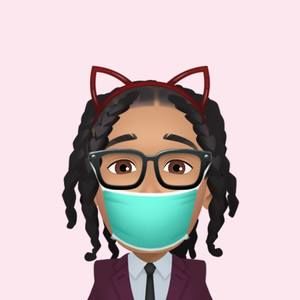 Meet your Posher, Carolyn